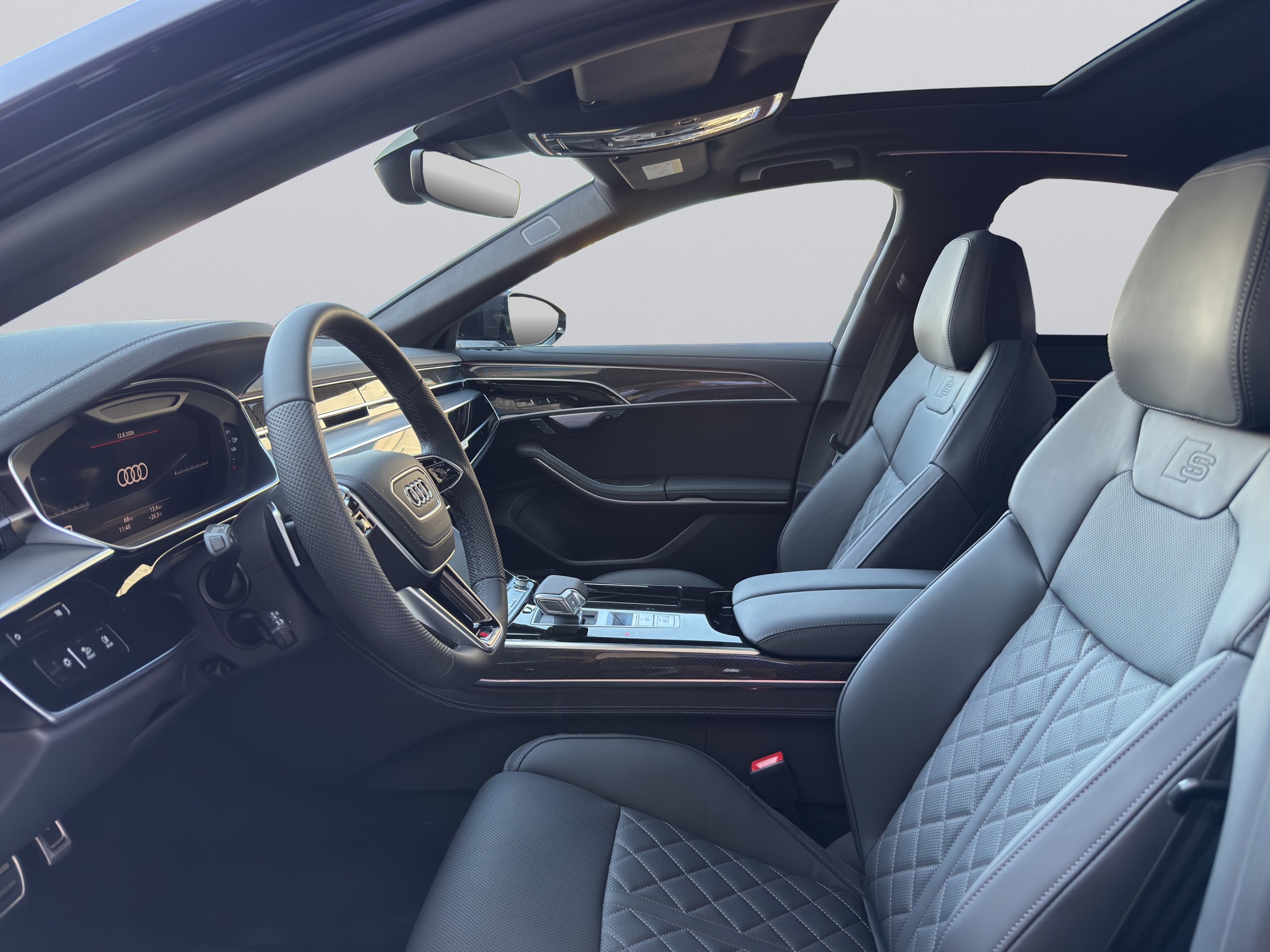 Audi S8